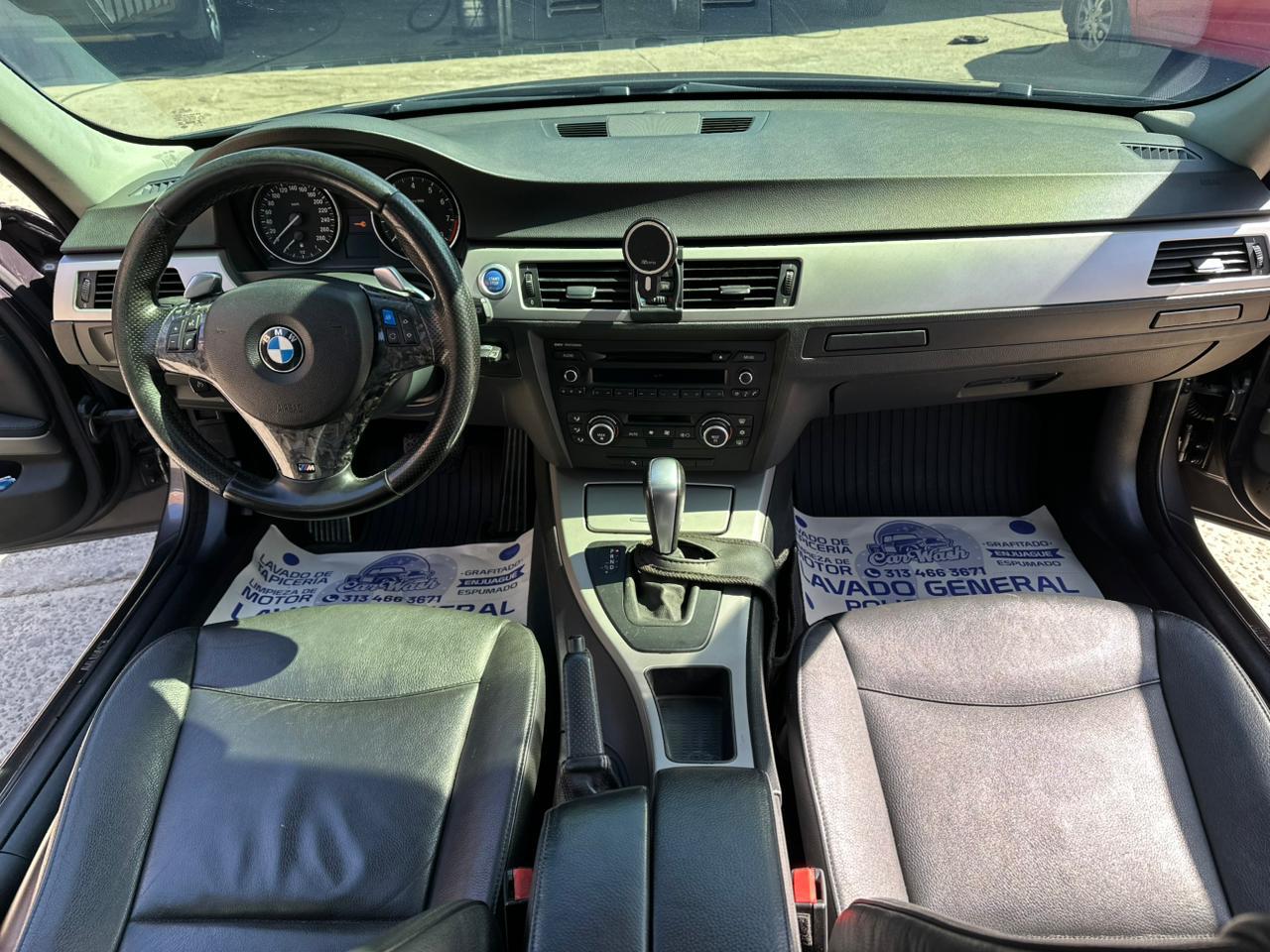 BMW 335i 2009 — foto 6